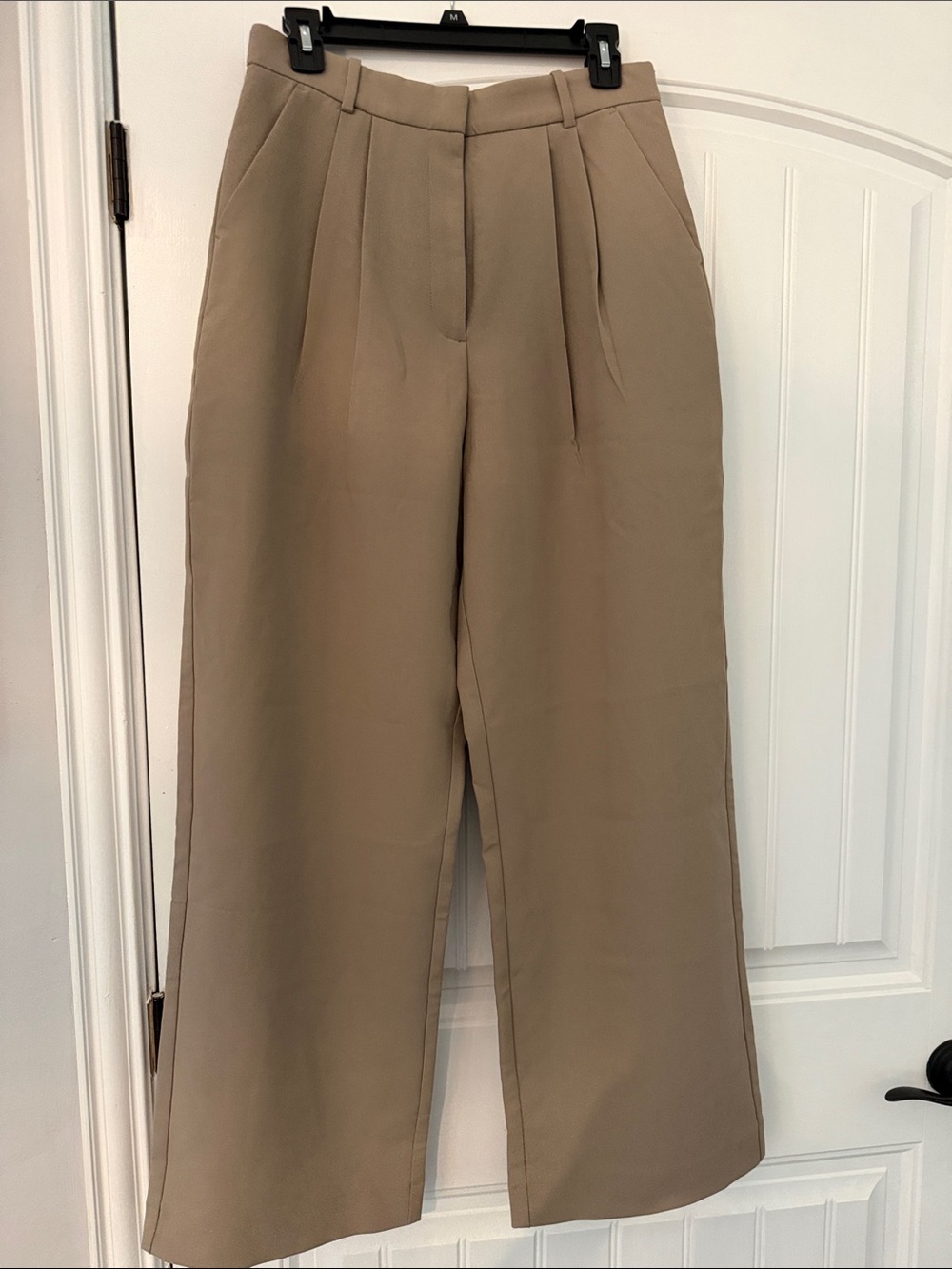Abercrombie & Fitch Wide-Leg High-Waist Trousers in Taupe
